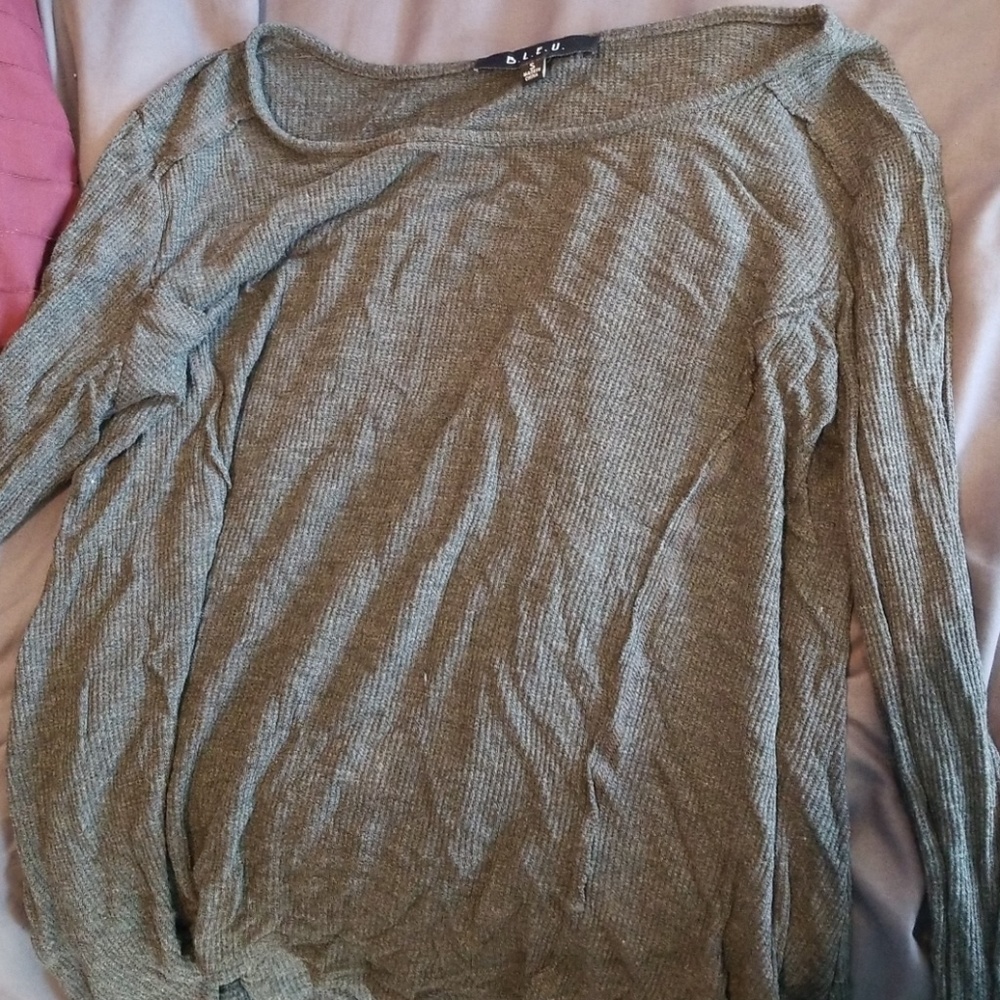 Long sleeve grey blouse